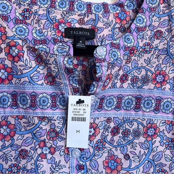 Talbots nwt BAND COLLAR BUTTON FRONT BLOUSE - SCROLL FLORAL BORDER size medium - Picture 5 of 5